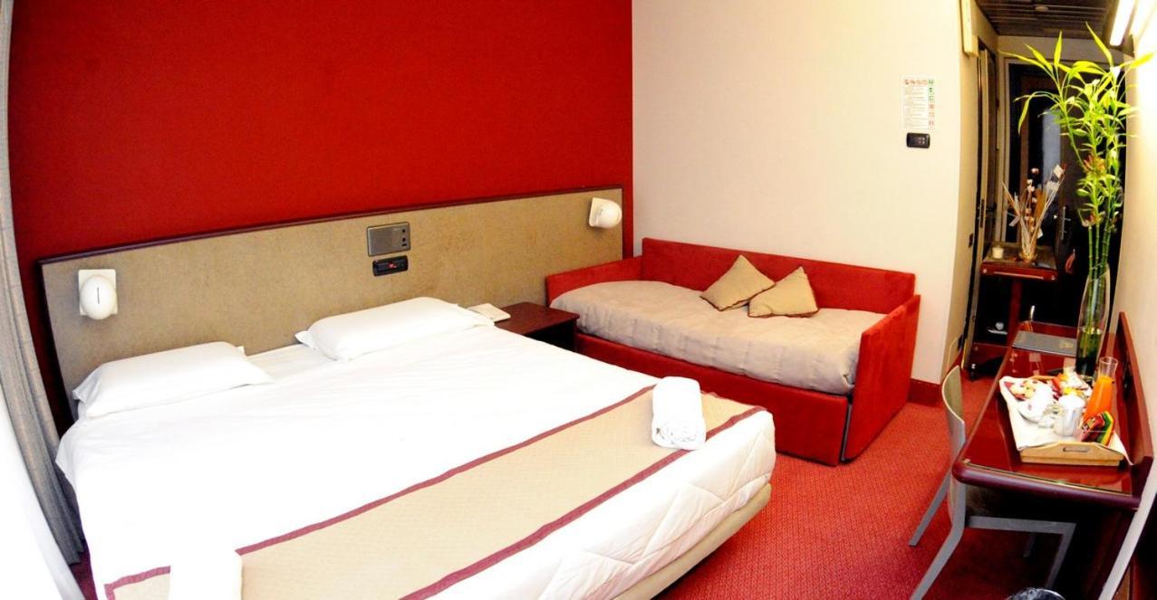 Gotha Hotel Turin Airport Ciriè Esterno foto